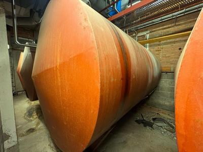 Overview picture of s/s horizontal storage tank 10.000L